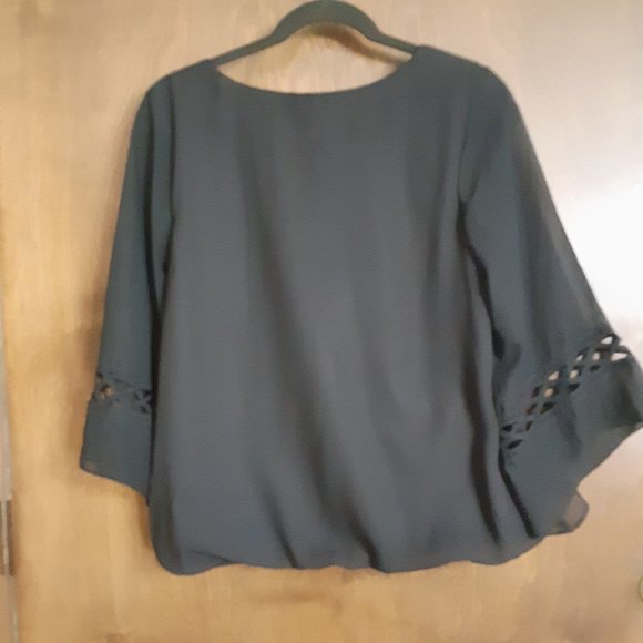 AGB/GEORGETTE BLOUSE/MEDIUM - Picture 4 of 9